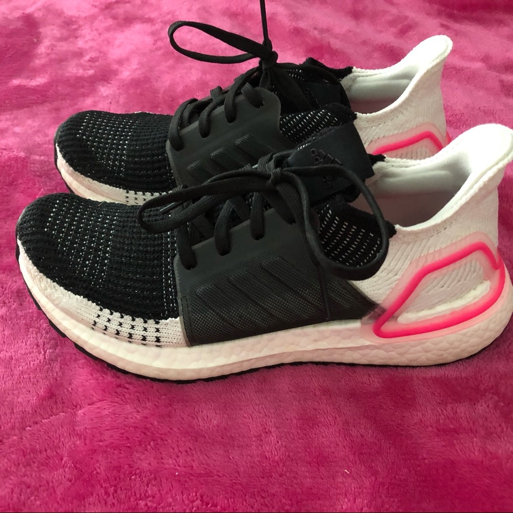 Adidas Ultraboost 19